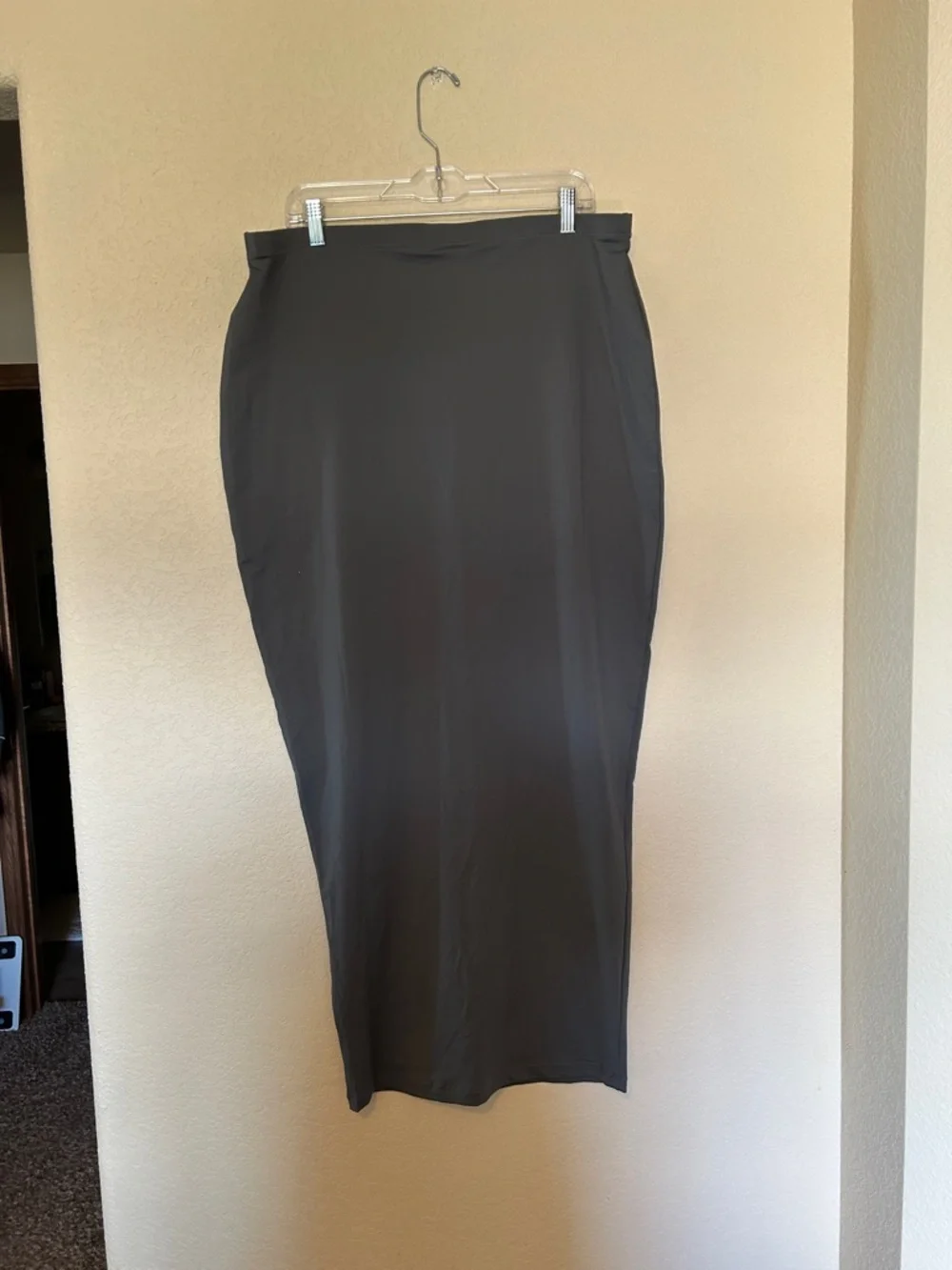 NWT SKIMS Recycled Swim Long Tube Skirt Gunmetal 2X